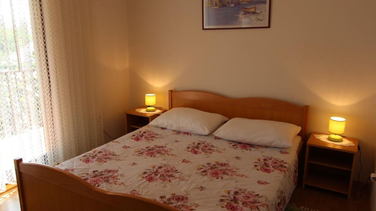 Apartments Trupec Малинска Екстериор снимка