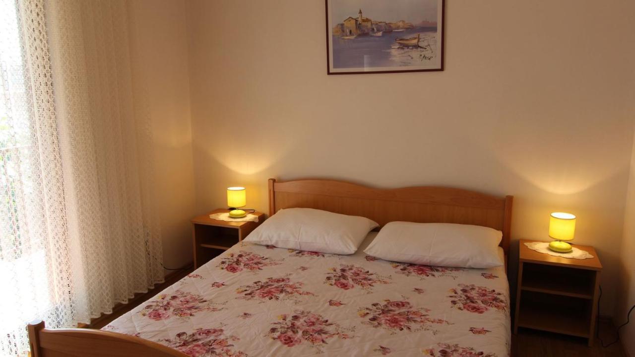 Apartments Trupec Малинска Екстериор снимка